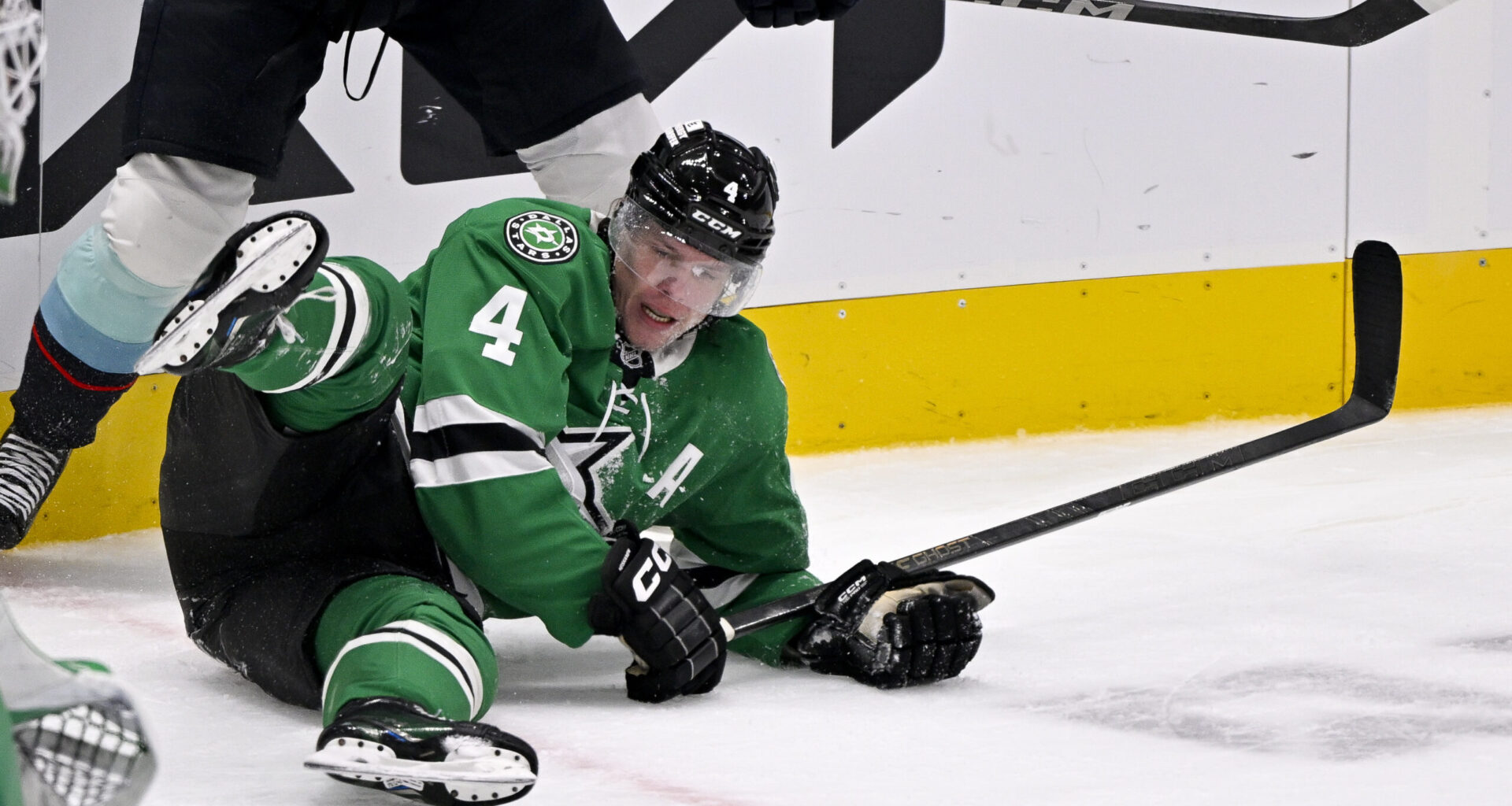Heiskanen's 2-Point Night Leads Stars to 2-1 Victory Over Kraken - The Hockey Writers - NHL News