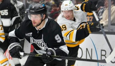 Morgan Geekie (right) scored two goals in Friday's victory over the Kings.