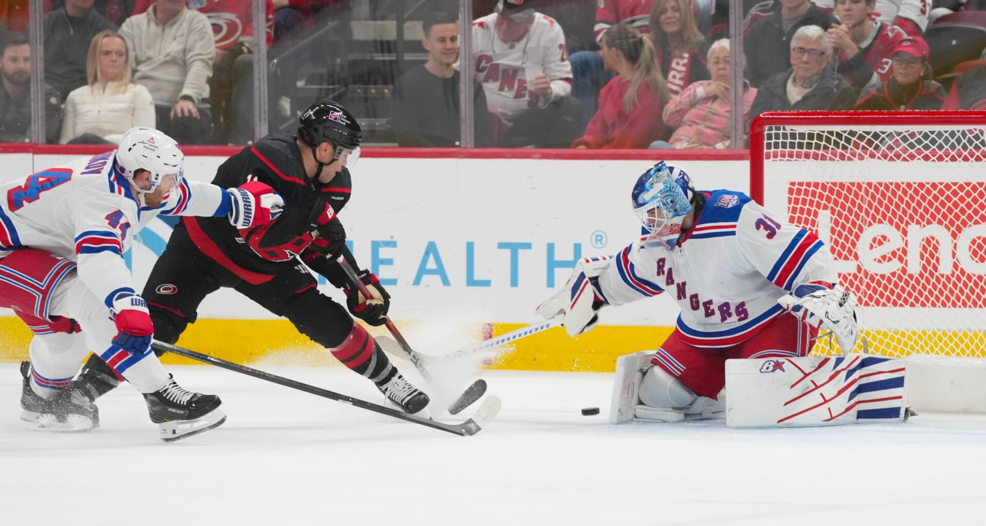 Rangers ride Shesterkin’s heroics to 4-2 win at Carolina: key takeaways