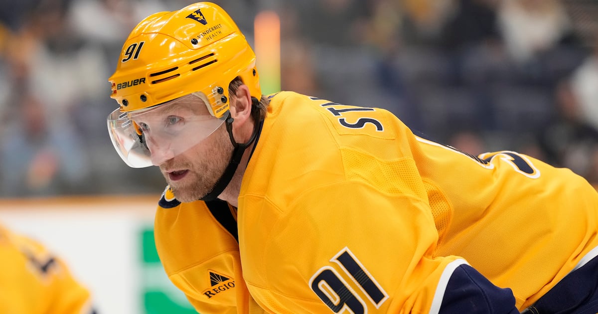 Nashville Predators yet to hold any trade talks on struggling star Steven Stamkos