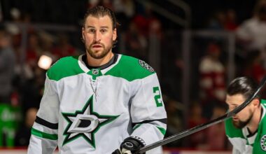 Columbus Blue Jackets sign veteran defenceman Brendan Smith to one-year, two-way contract