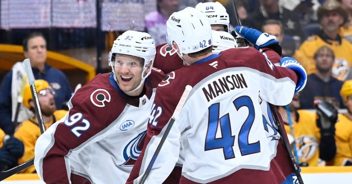 Mackenzie Blackwood makes 35 saves as Colorado Avalanche shut out Nashville Predators