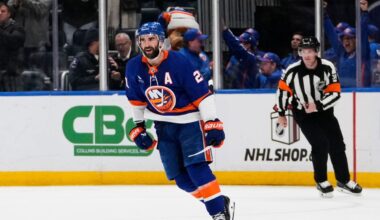 Islanders' Kyle Palmieri suffers torn ACL, out six to eight months