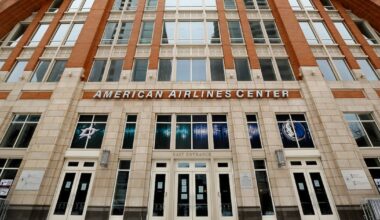 As Mavs-Stars legal battle nears, Mark Cuban weighs in on teams’ long, strained marriage