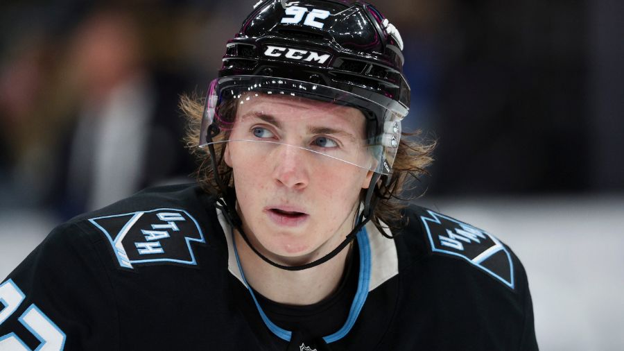 Utah Mammoth, Logan Cooley....