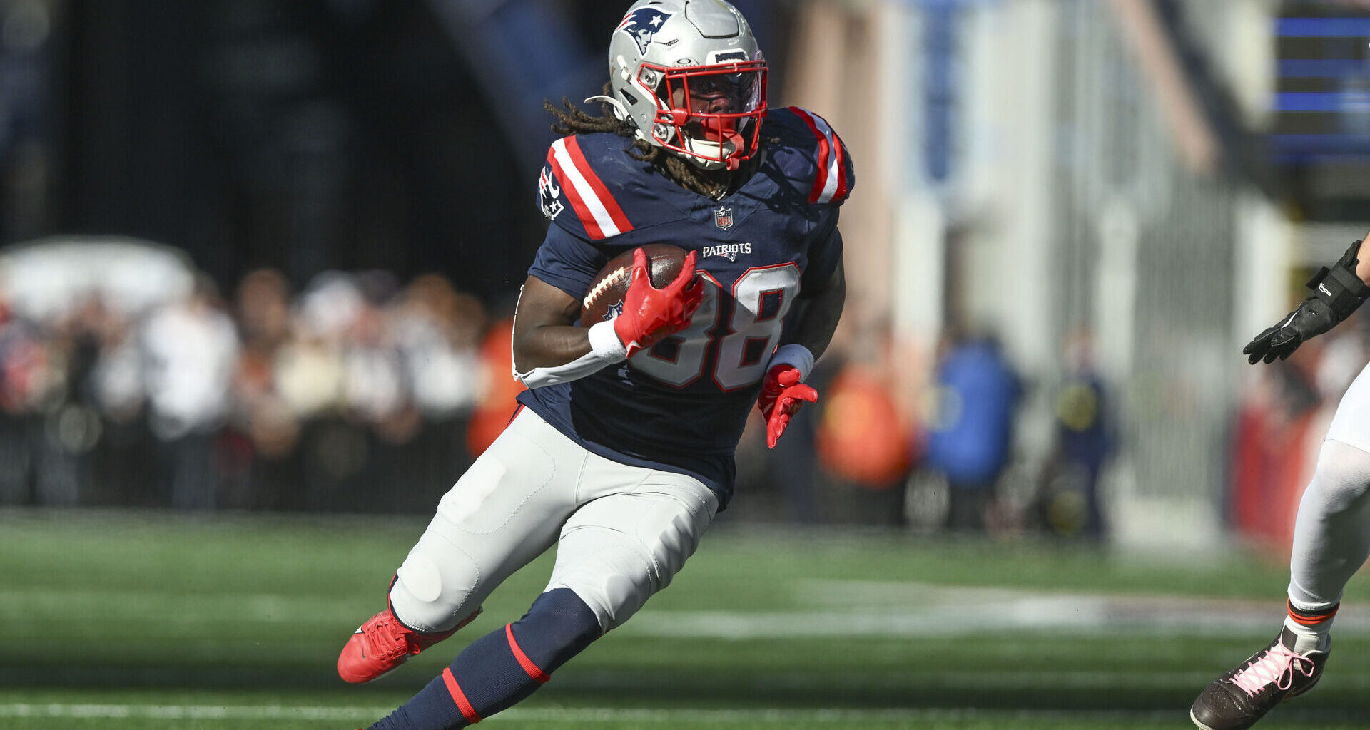 Rhamondre Stevenson Dealt Worrying Update Ahead Of Week 9