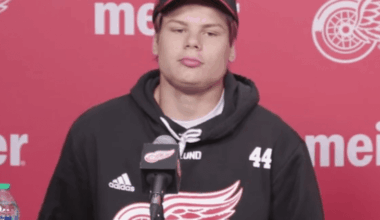 Charlie Forslund, Red Wings