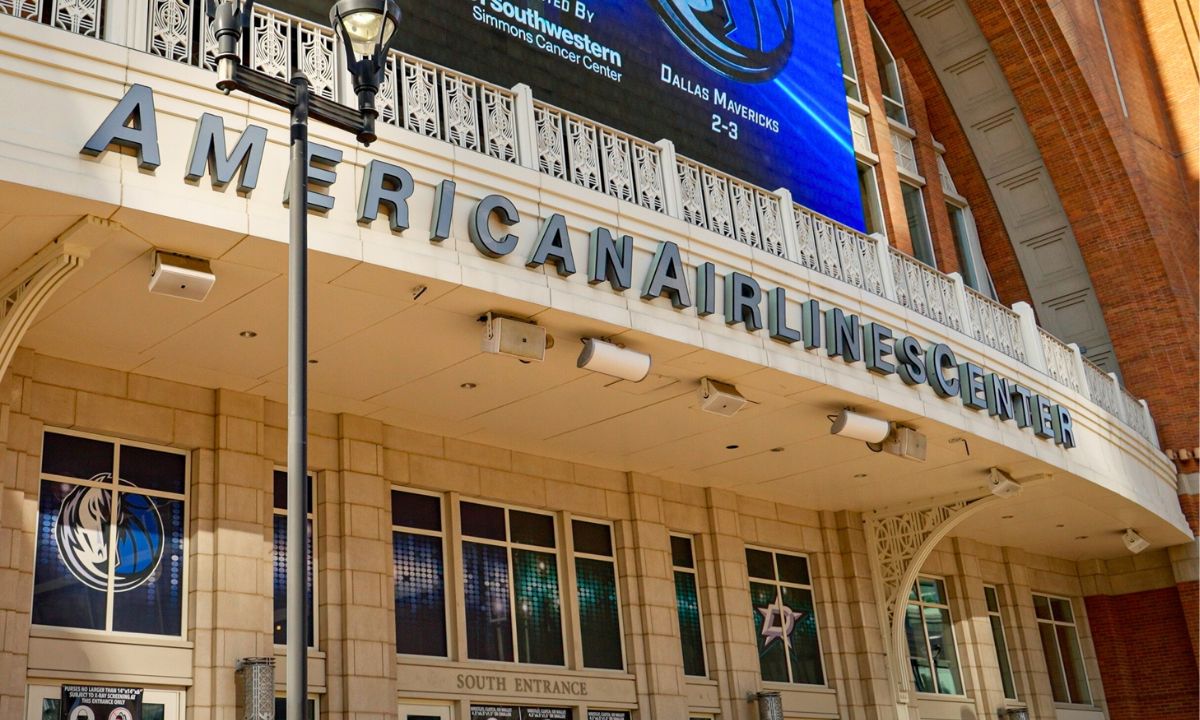 The Wild New Twist In Dallas Stars vs. Mavericks Arena War