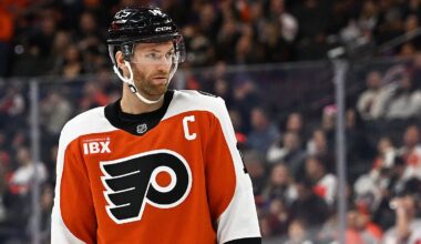 Sean Couturier suffers injury in first period of Flyers vs. Predators – NBC Sports Philadelphia