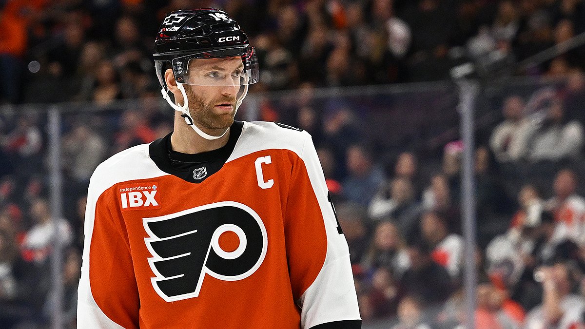 Sean Couturier suffers injury in first period of Flyers vs. Predators – NBC Sports Philadelphia