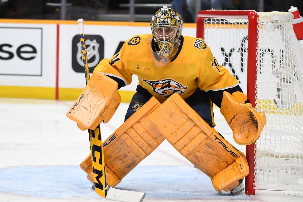 Saros’ struggles fall on the Predators defense in front of him