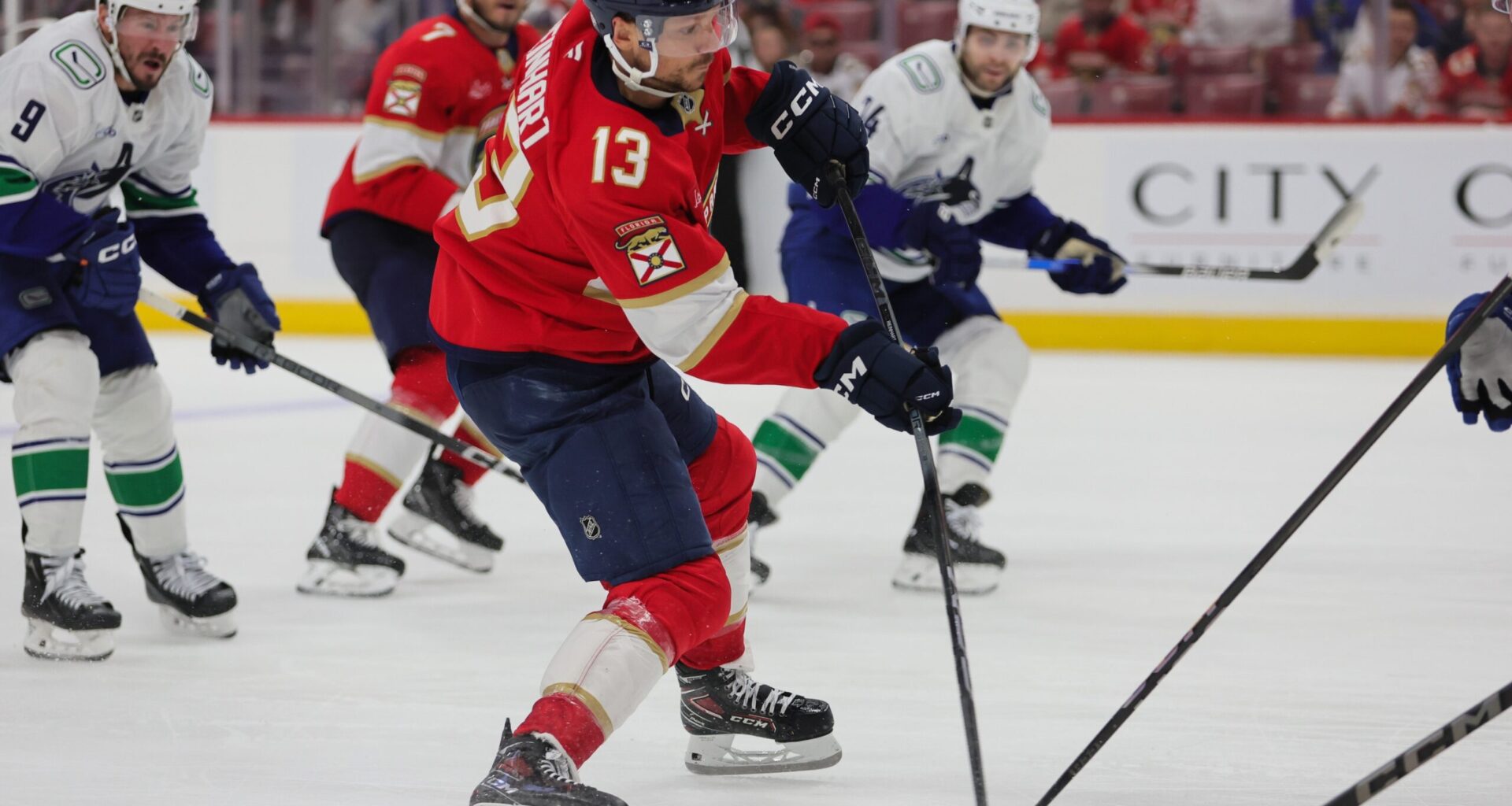 Goals flow in Panthers wild 8-5 win over Canucks