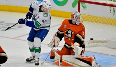 Tolopilo starts, Bains returns to lineup for Canucks vs. Ducks