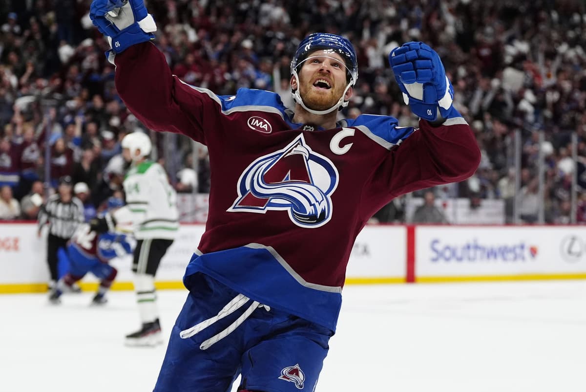 Avalanche’s Gabriel Landeskog scores first regular season goal in over three years