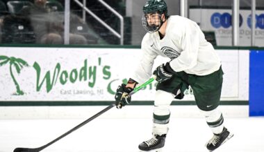 Flyers prospects Porter Martone and Shane Vansaghi connect for a goal