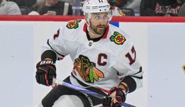 Blackhawks place Nick Foligno on injured reserve