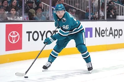 Philipp Kurashev, San Jose Sharks