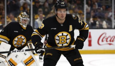 3 Stars: Bruins get to their ideal identity vs. Hurricanes - 98.5 The Sports Hub