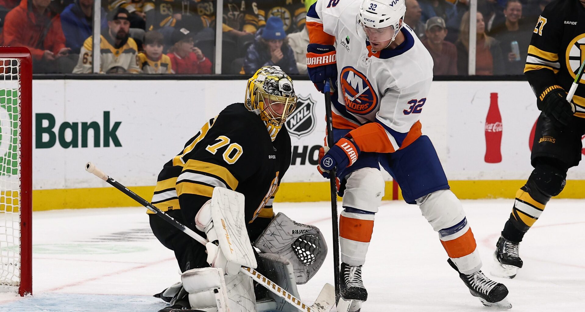Nov. 4 New York Islanders Vs Boston Bruins