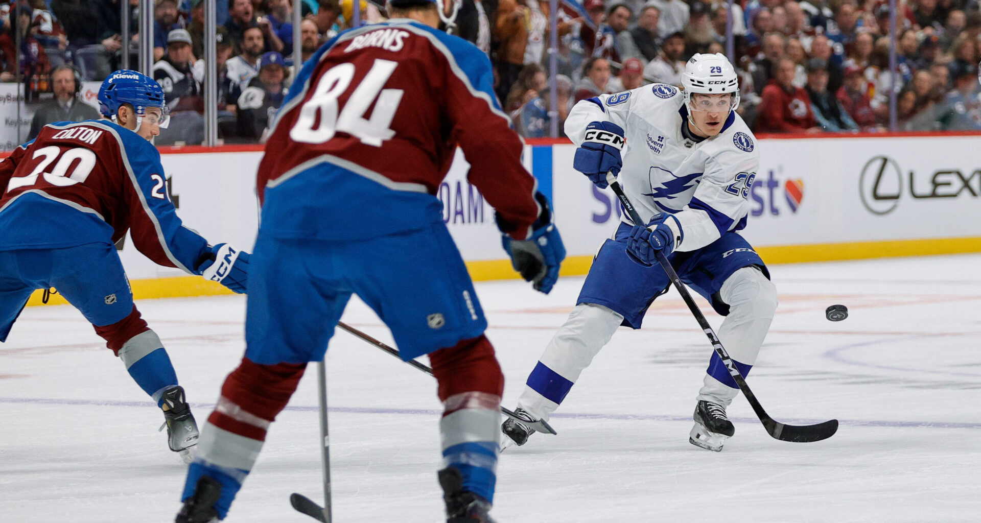 Signs point to injured Lightning forward returning
