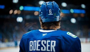 Boeser moves to left wing as Canucks shake up forward lines