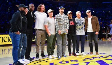 Tyler Glasnow's slam dunk, Dodgers celebration with Lakers & Kings