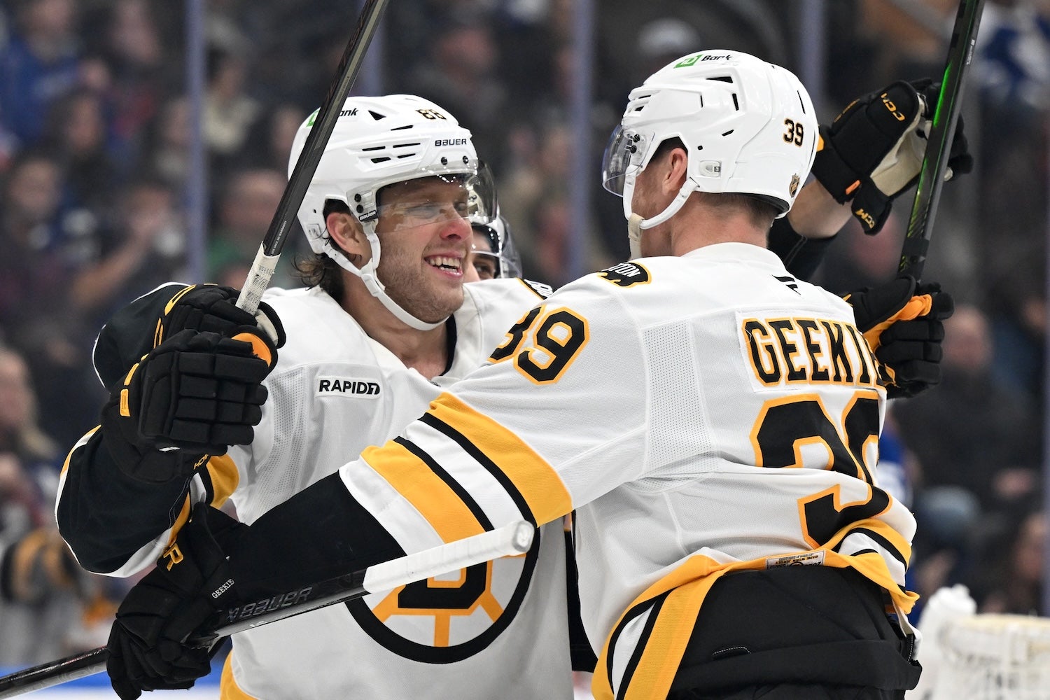 Bruins shaking up top two lines vs. Kings - 98.5 The Sports Hub