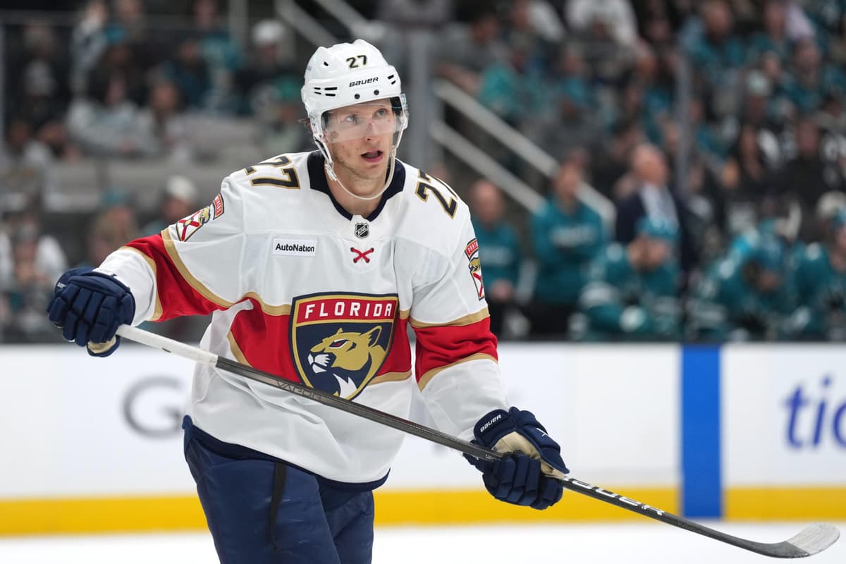 Panthers’ Eetu Luostarinen out week-to-week after barbecue accident