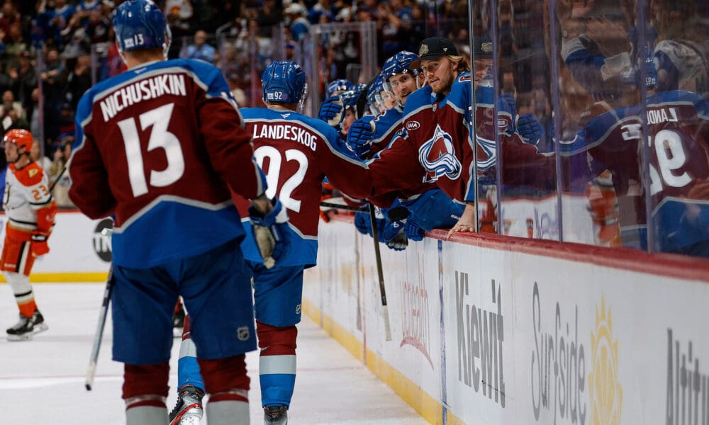 Deen's Daily: Landeskog Strikes; Brindley Signs; Maple Leafs in Trouble?