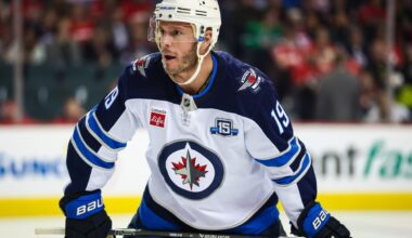 Jonathan Toews is warming up more as the season’s played out