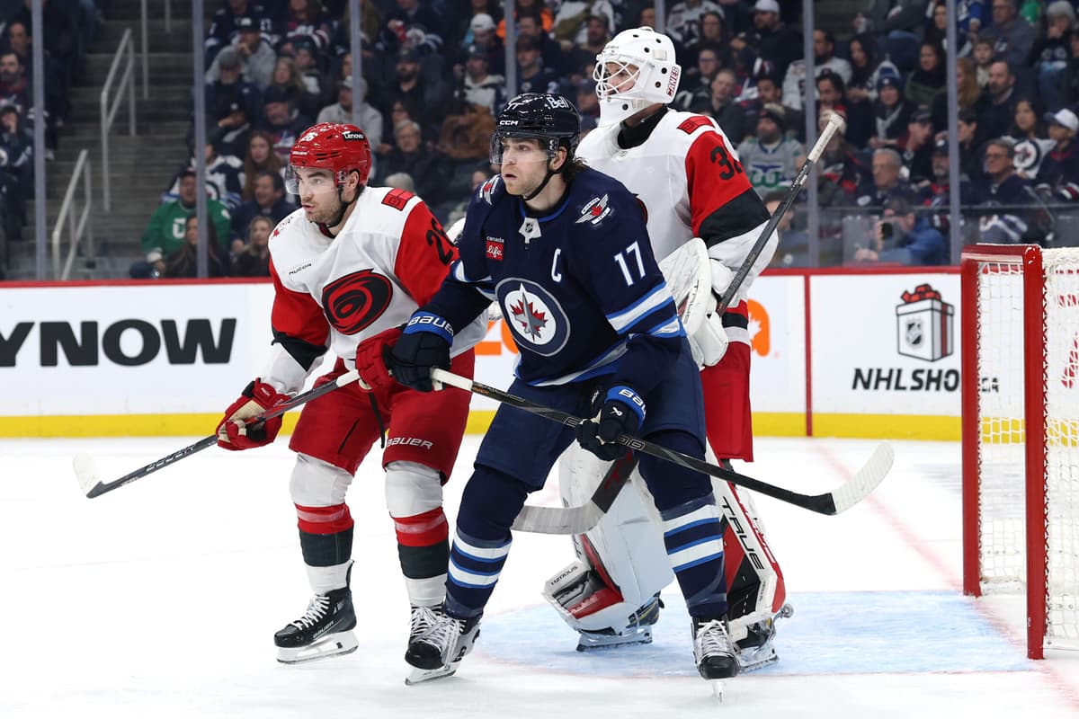 Jets fall 4-3 to Hurricanes in Ehlers’ return