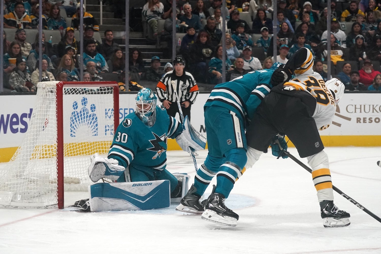 3 Stars: Bruins kept at bay by Sharks - 98.5 The Sports Hub