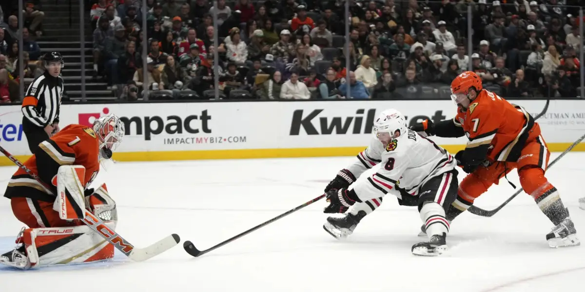 NHL Game Preview: Anaheim Ducks at Chicago Blackhawks with Line Combinations 11/30/2025