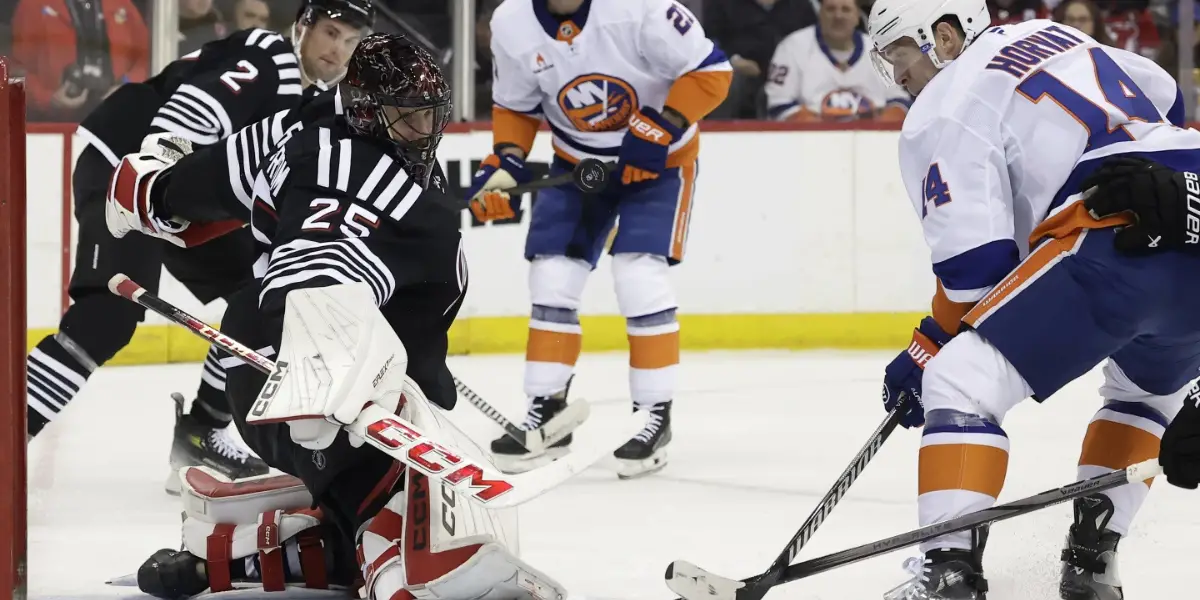 NHL Game Preview: New York Islanders at New Jersey Devils with Line Combinations 11/10/2025