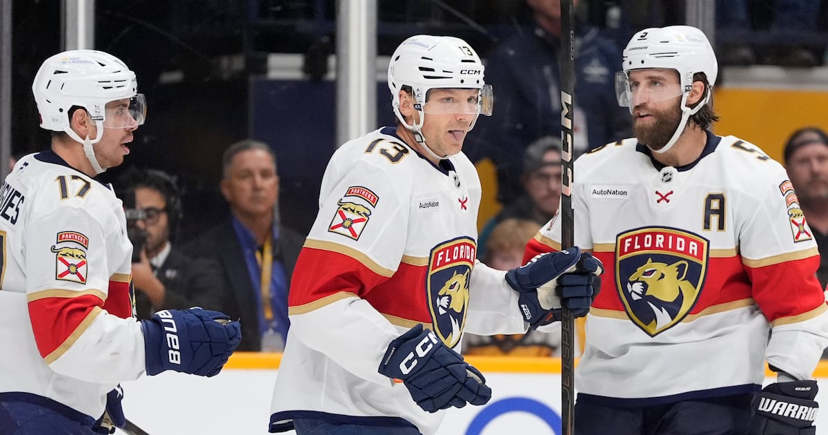 Florida Panthers score eight in rout of Nashville Predators