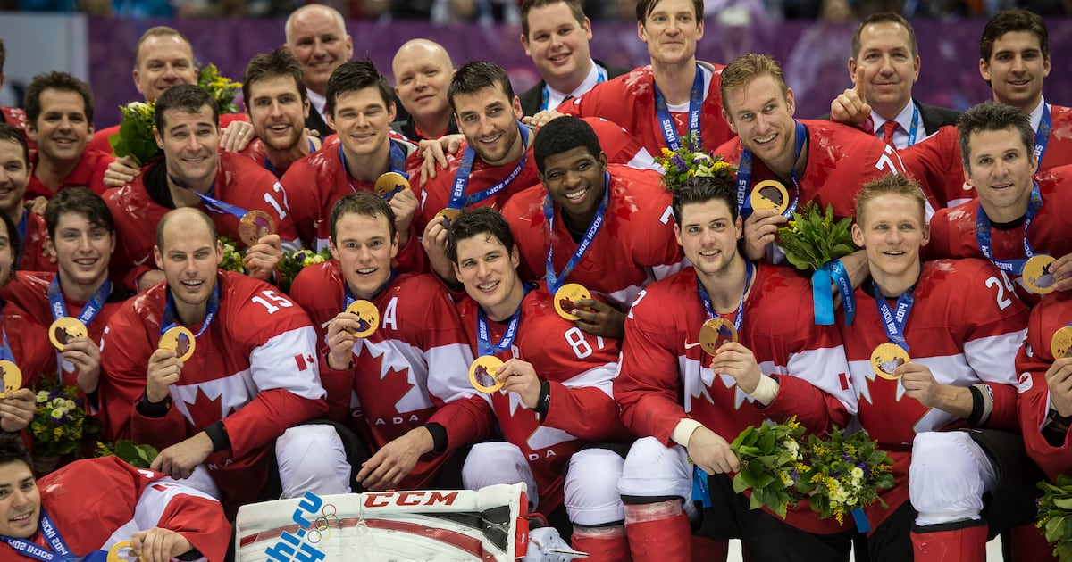 How many players from Sochi 2014 will rejoin Team Canada at Milano Cortina 2026?