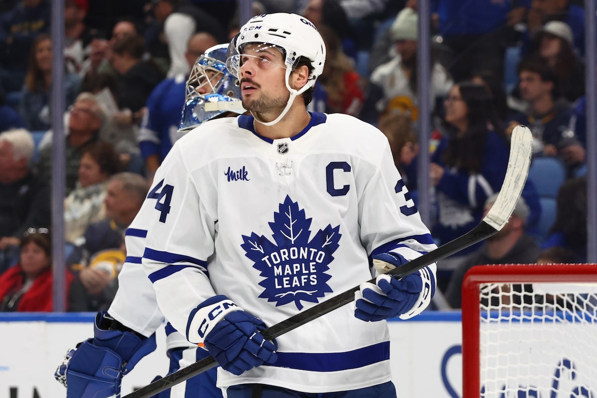 Matthews usurped by Guerrero as withered Leafs keep Toronto yawning