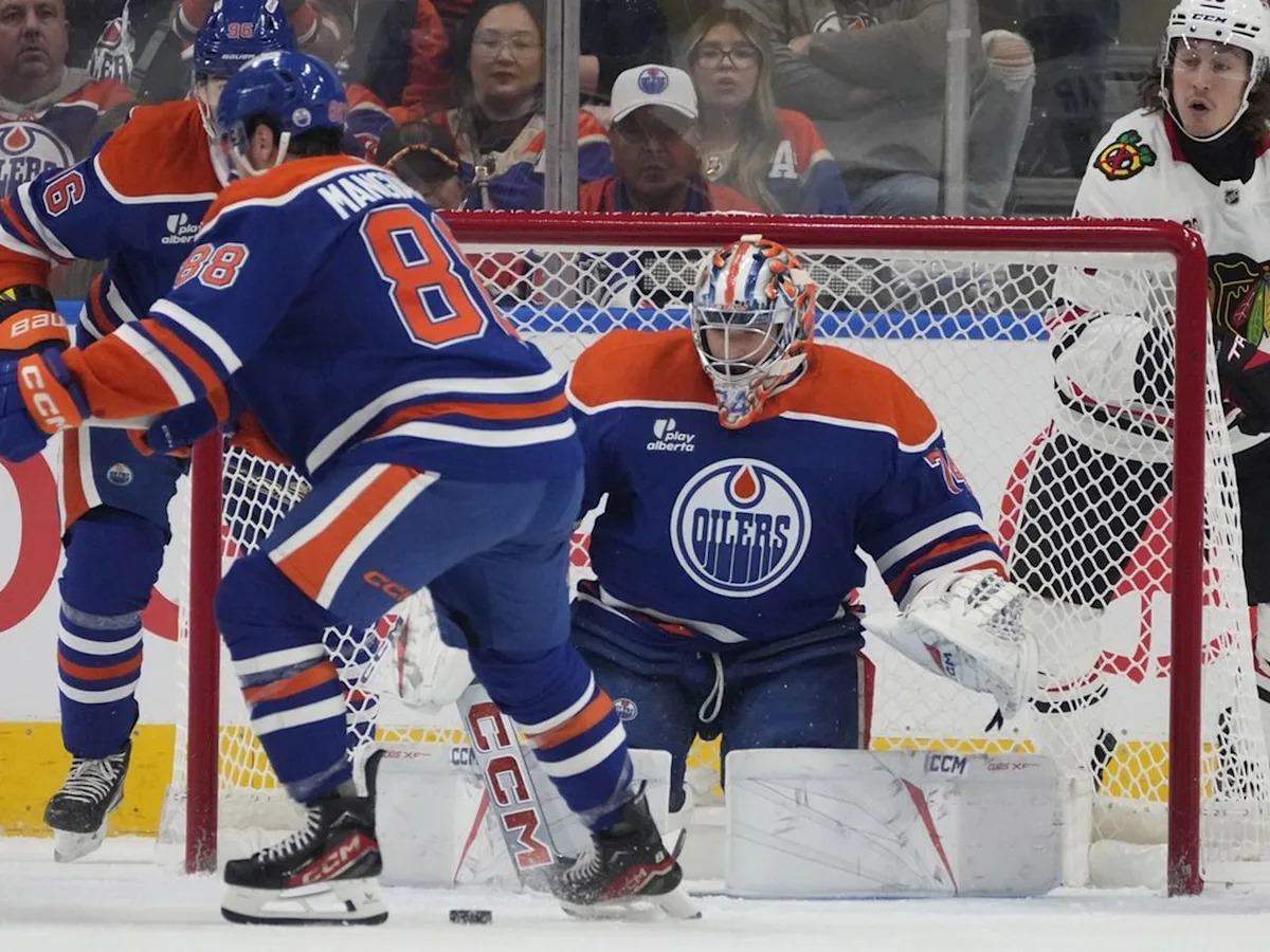 Oilers goalie Skinner's focus is on his own game, not the naysayers