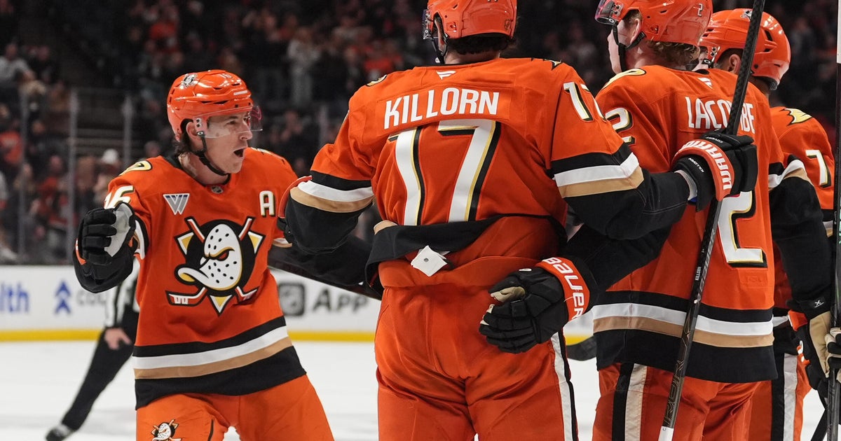 Olen Zellweger scores OT winner after Troy Terry's last-gasp tying goal in Ducks' 3-2 win over Utah