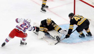 Rangers knock off the Bruins 6-2