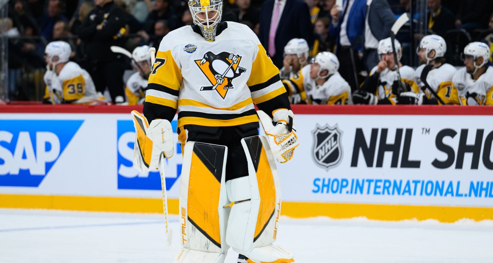 Penguins' Arturs Silovs Named Among Top 10 Contenders For This NHL Award