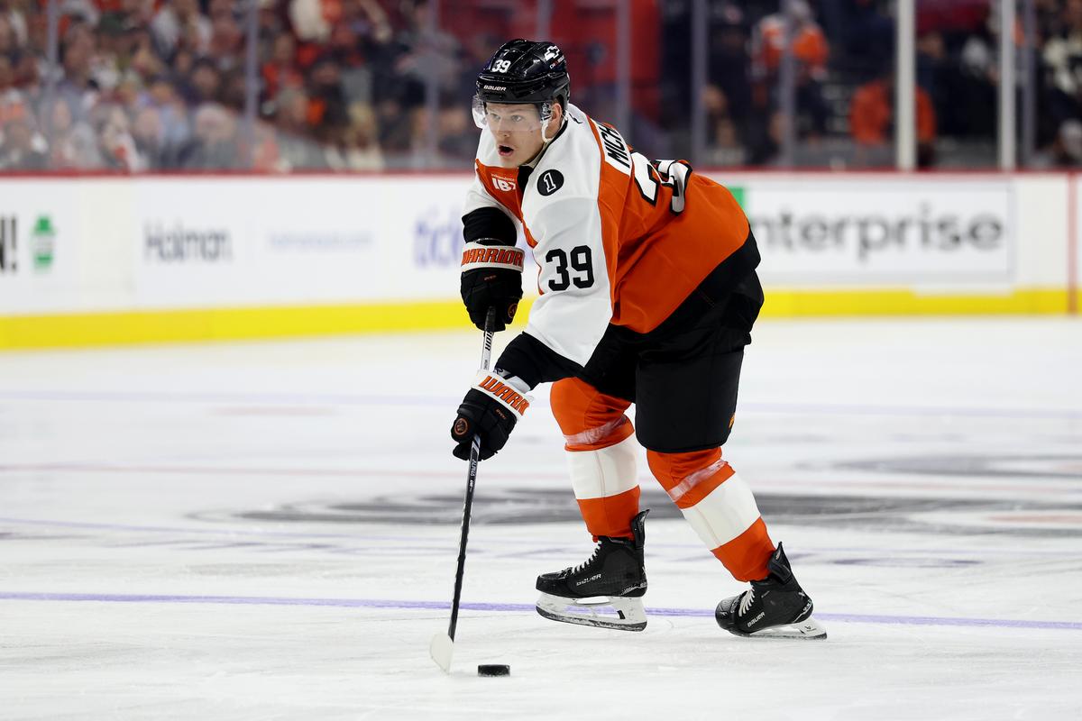 Stutzle Lifts Senators Past Flyers in OT