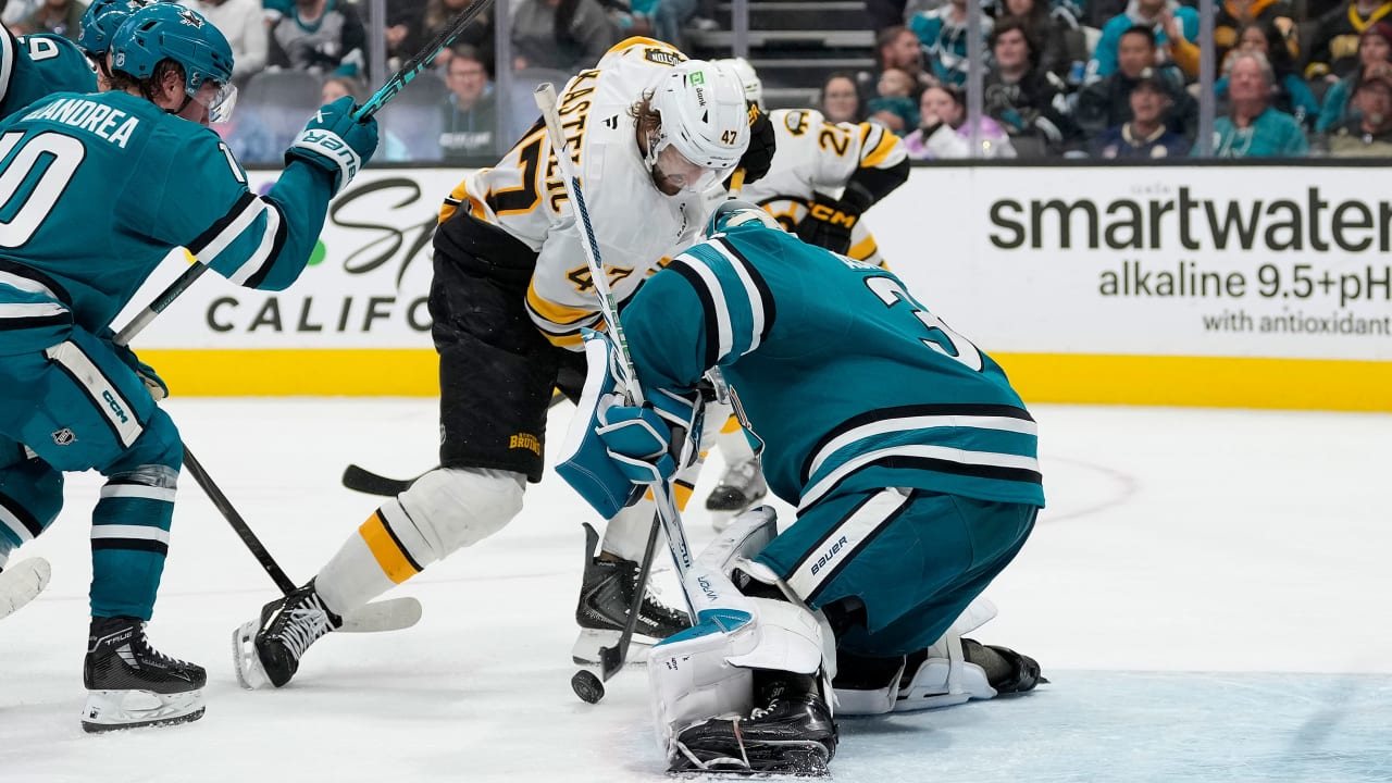 Askarov makes 34 saves, Sharks defeat Bruins