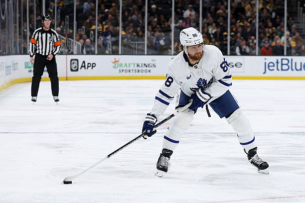 Maple Leafs vs. Blackhawks Time, TV & Live Stream – 11/15/2025