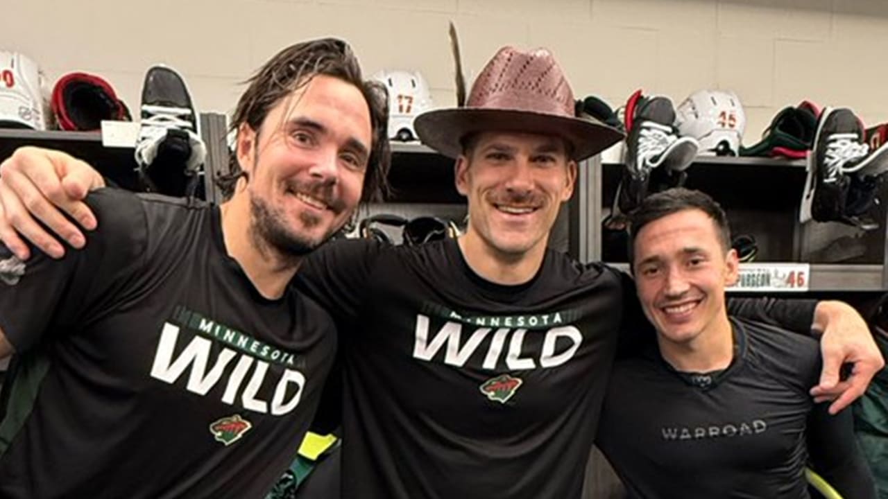 Star Wears: Minnesota Wild award Redwood hat to player of game