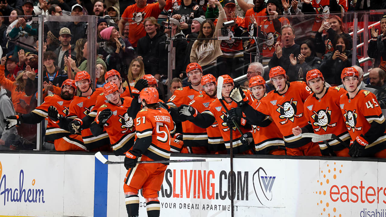 Zellweger Ties It Up | Anaheim Ducks