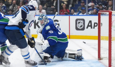 Canucks: Thatcher Demko leaves game after first period, does not return to back up