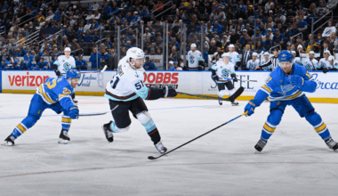 Wright scores in OT, Kraken rally to defeat Blues