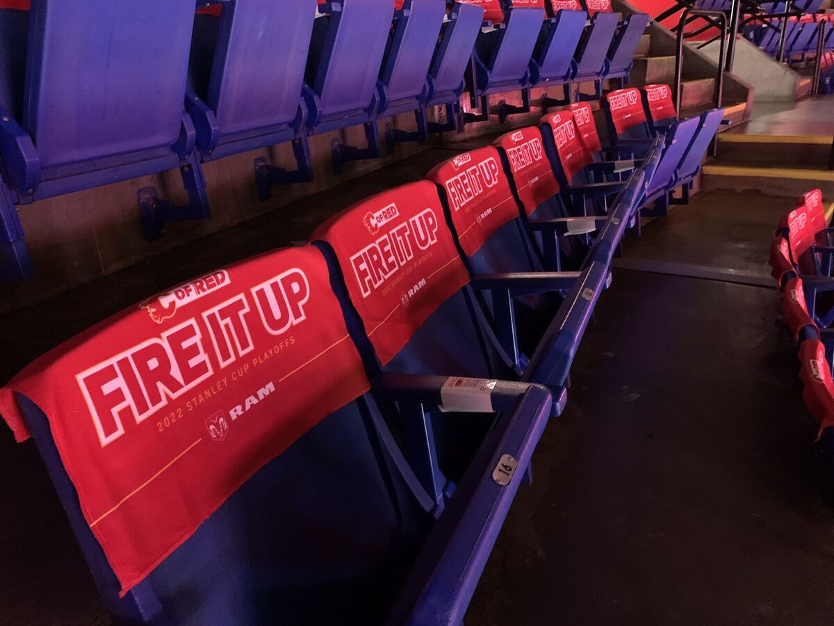 The sad state of the Calgary Flames Saddledome fan experience