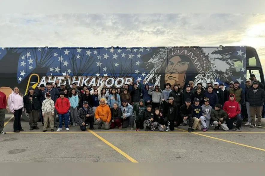 Ahtahkakoop’s Fred Sasakamoose to be honoured at Chicago Blackhawks game